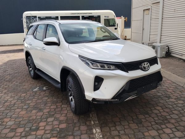 2026-Toyota-Fortuner-28-GD-4X4-AT-MHEV image:1