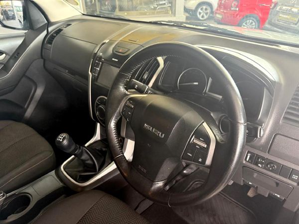 2016-Isuzu-KB-300-D-Teq-LX-Single-Cab image:6