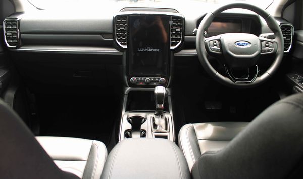 2026-Ford-Everest-20D-XLT-Auto image:10