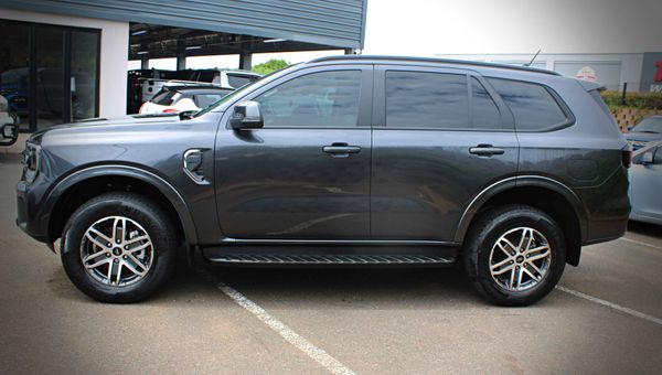 2026-Ford-Everest-20D-XLT-Auto image:3