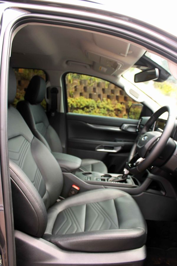 2026-Ford-Everest-20D-XLT-Auto image:5