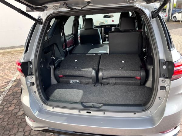 2026-Toyota-Fortuner-28-GD-6-4X4-AT image:11