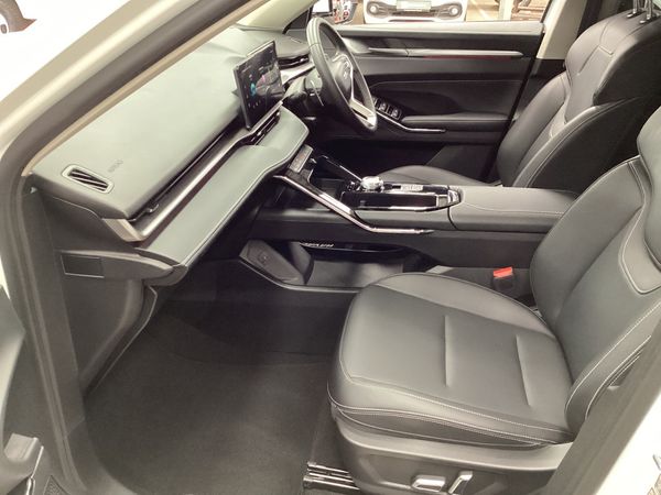 2022-Haval-H6-20T-Super-Luxury-4X4-Auto image:8