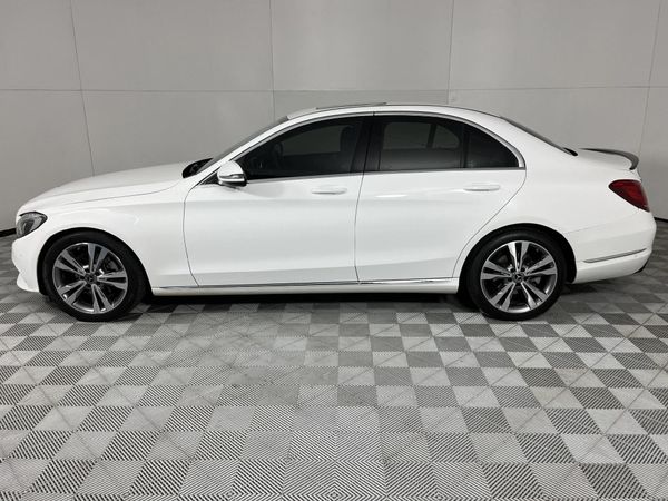 2018-Mercedes-Benz-C-Class-C-200-Exclusive-Auto image:20