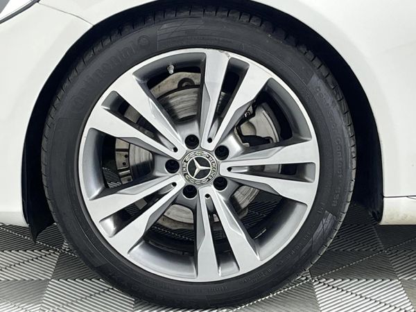 2018-Mercedes-Benz-C-Class-C-200-Exclusive-Auto image:4