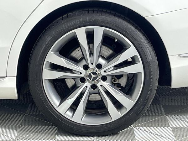 2018-Mercedes-Benz-C-Class-C-200-Exclusive-Auto image:6