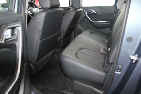 2026-JMC-Vigus-Pro-20-TDI-D-cab-Auto image:8