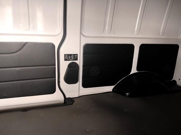 2026-DFSK-Panel-Van-15-C35-FC image:28