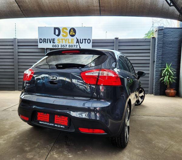 2014-Kia-Rio-14-Tec-5-dr-Auto image:6
