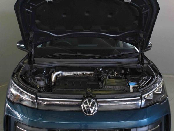 2025-Volkswagen-Tiguan-20TDI-Life-4Motion image:19