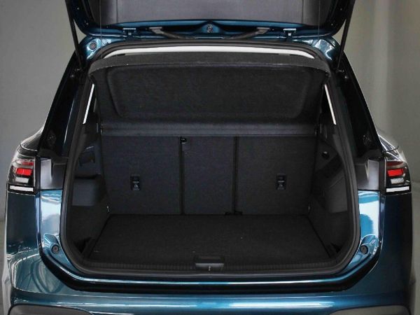 2025-Volkswagen-Tiguan-20TDI-Life-4Motion image:5