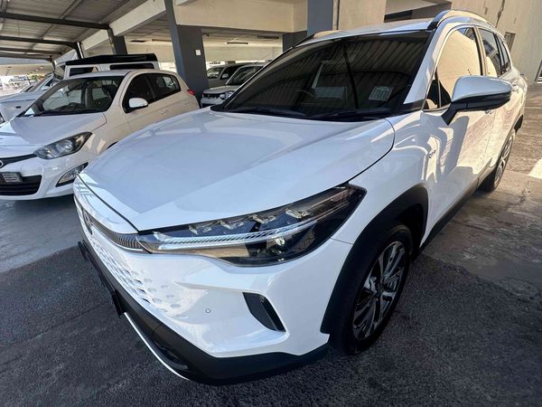 2025-Toyota-Corolla-Cross-18-XR-Hybrid image:1
