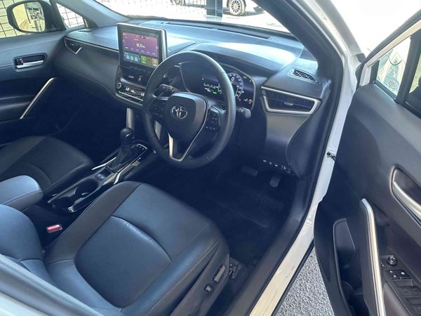 2025-Toyota-Corolla-Cross-18-XR-Hybrid image:5