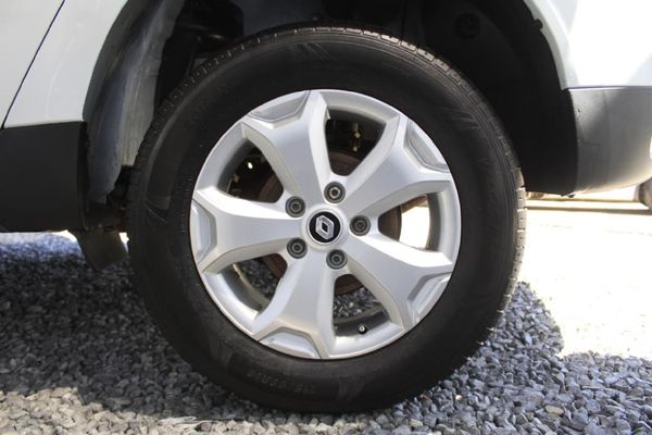 2019-Renault-Duster-15-dCi-Dynamique-4x4 image:9