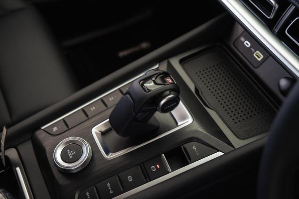 2026-GWM-P-Series-P300-24TD-LTD-4x4-Double-Cab-Auto image:15