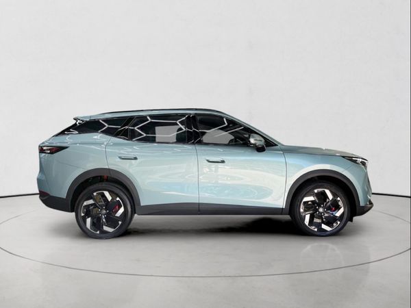 2026-Omoda-C7-16T-Elegance image:2