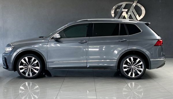 2019-Volkswagen-Tiguan-20-TSI-Highline-4Motion-Auto image:4