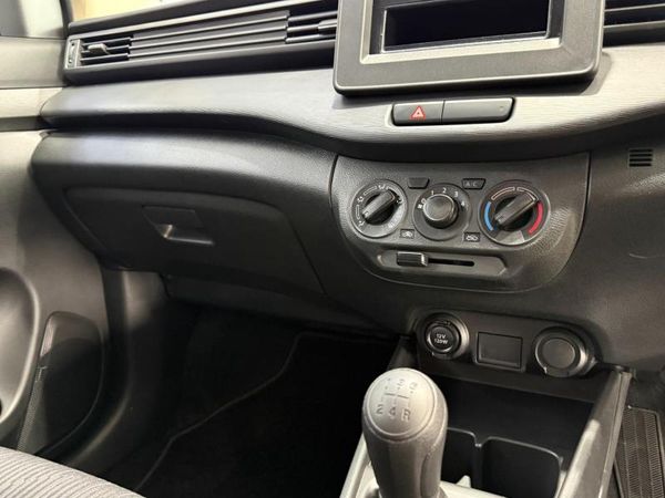 2026-Toyota-Rumion-15-S image:12