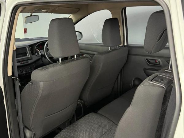 2026-Toyota-Rumion-15-S image:13