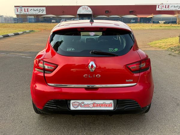 2015-Renault-Clio-IV-09T-PH2 image:8