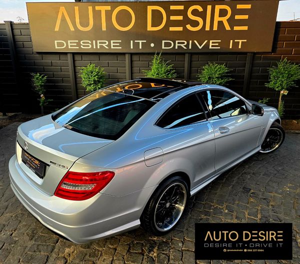 2012-Mercedes-Benz-C-Class-C180-AMG-Spec-Coupe-Auto image:16