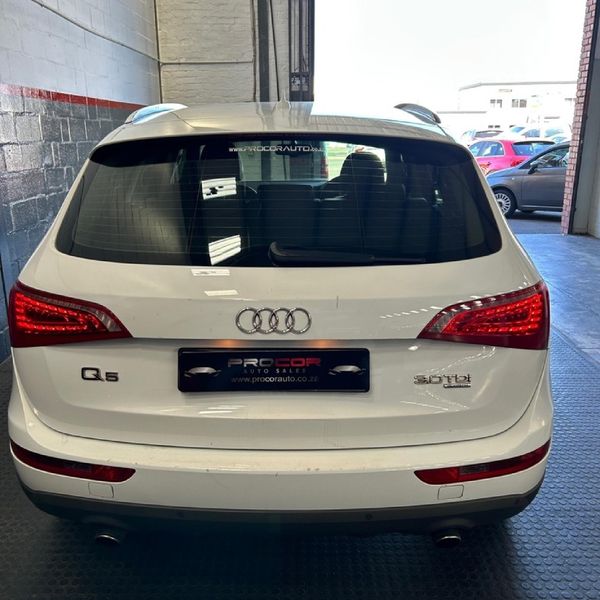 2011-Audi-Q5-30-TDI-quattro-Auto image:4