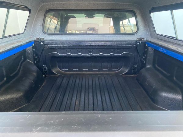 2024-Volkswagen-Amarok-20-TDI-125kW-4Motion-Life-Double-Cab image:19