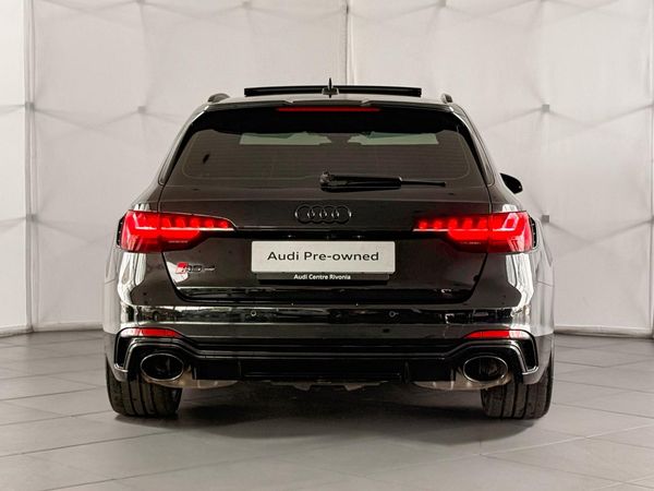 2025-Audi-RS4-Avant-quattro-Auto image:9