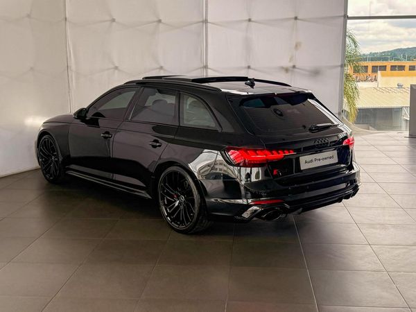 2025-Audi-RS4-Avant-quattro-Auto image:10