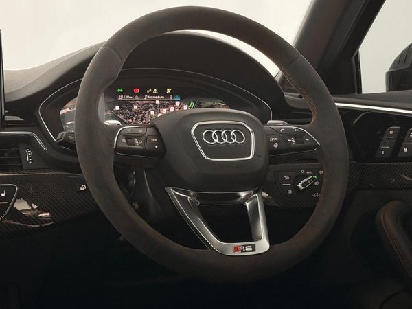 2025-Audi-RS4-Avant-quattro-Auto image:21