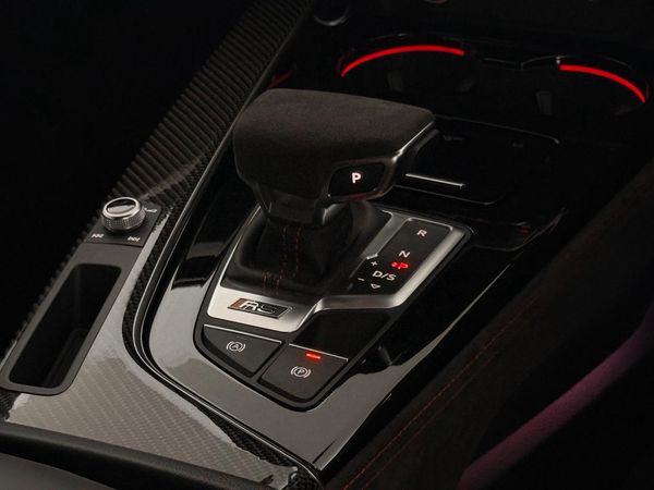 2025-Audi-RS4-Avant-quattro-Auto image:22