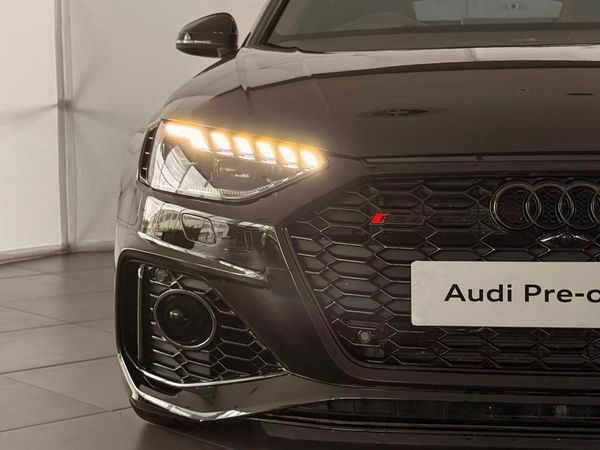 2025-Audi-RS4-Avant-quattro-Auto image:7