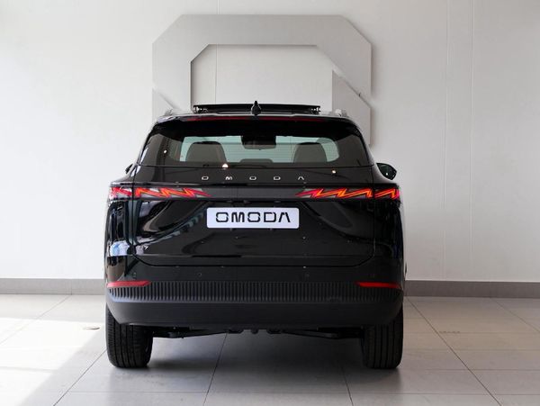 2026-Omoda-C7-16T-Elegance image:5
