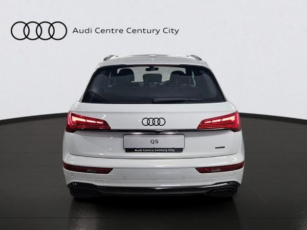 2026-Audi-Q5-quattro-Auto-Black-Edition-45-TFSI image:2