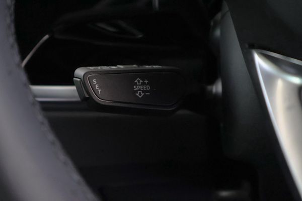 2026-Audi-Q3-Sportback-35TDI-Black-Edition image:13