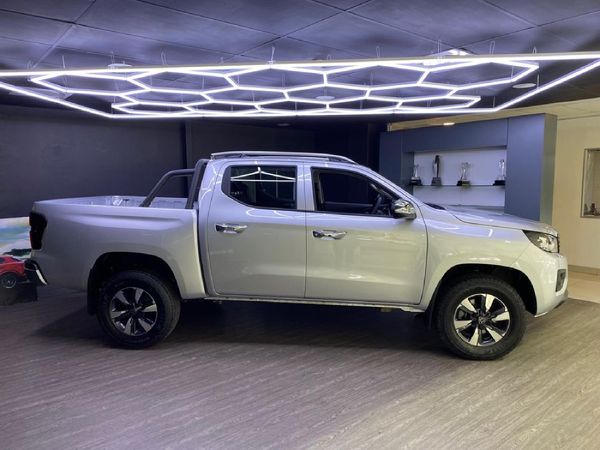 2026-Peugeot-Landtrek-19D-Allure-Double-Cab-Auto image:4