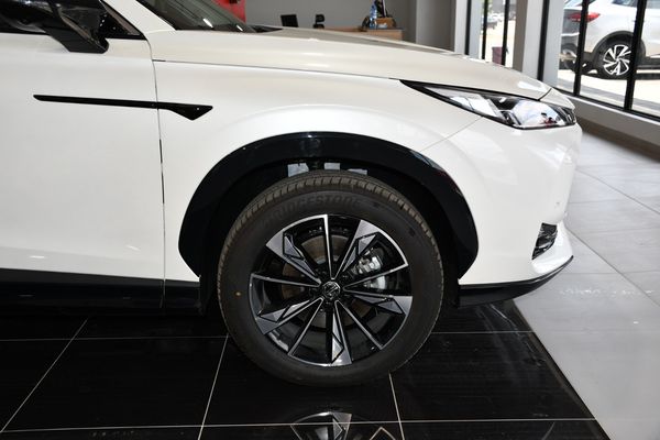 2026-MG-HS-15T-Luxury-Auto image:4
