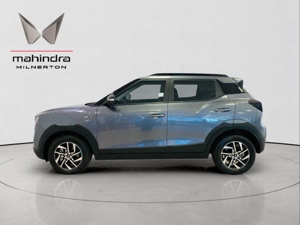2026-Mahindra-XUV-3XO-12T-AX5-Auto image:5