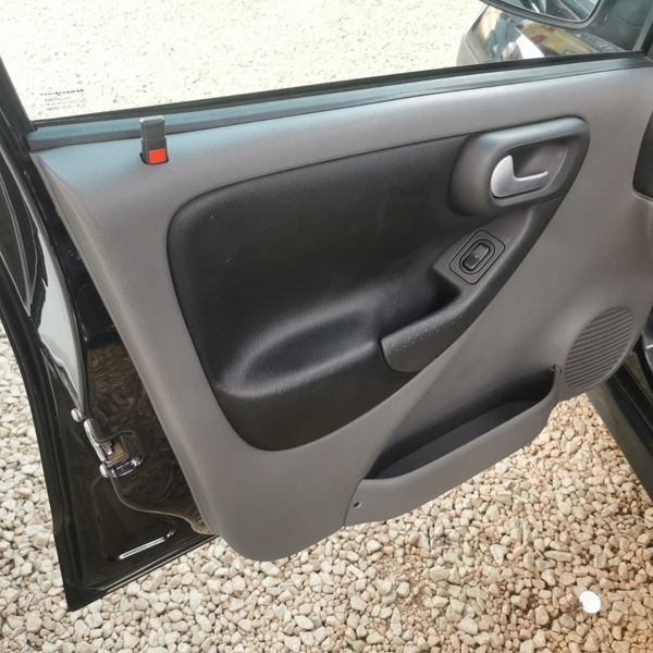 2007-Opel-Corsa-Corsa image:4