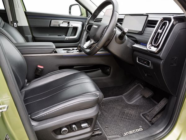 2024-Jaecoo-J7-16T-Inferno-AWD image:12