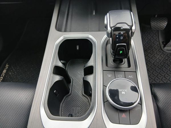 2024-Jaecoo-J7-16T-Inferno-AWD image:15