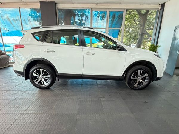 2018-Toyota-RAV4-20-GX-Auto image:2