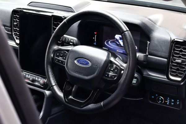 2024-Ford-Everest-20D-Bi-Turbo-XLT-Auto image:7