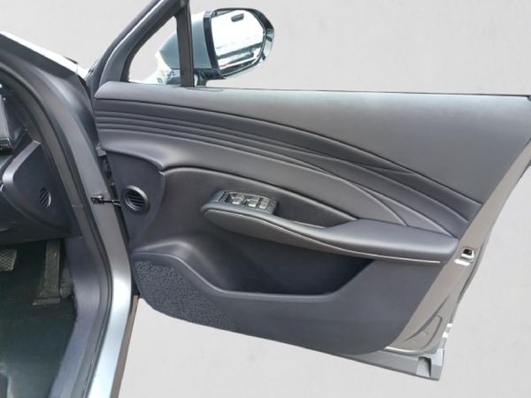 2026-Omoda-C7-16T-Luxury image:14
