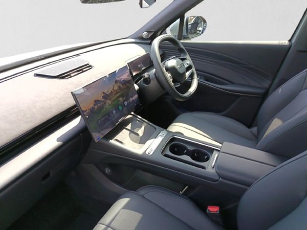 2026-Omoda-C7-16T-Luxury image:16