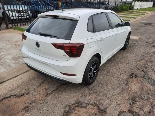 2023-Volkswagen-Polo-10-TSI-Life image:11
