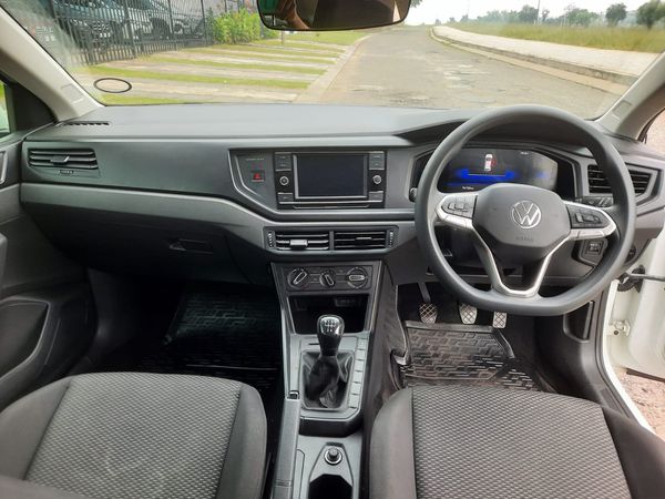 2023-Volkswagen-Polo-10-TSI-Life image:4