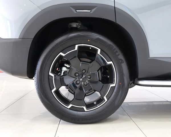 2026-BAIC-B30-e-15T-HEV-Premium-Adventure-4x4-DHT image:14