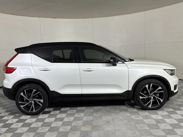 2019-Volvo-XC40-T5-R-Design-AWD image:17