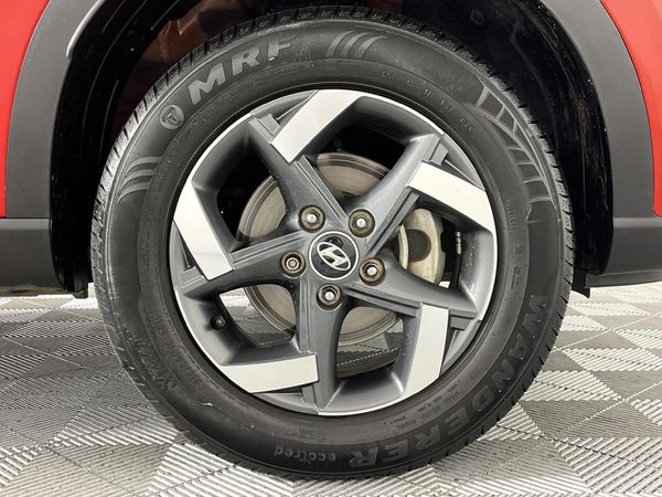 2022-Hyundai-Venue-10-TGDI-Fluid-Auto image:5